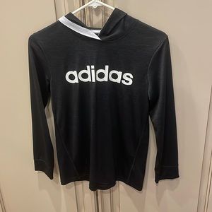 Adidas long sleeved shirt, boys, size medium – 10/12